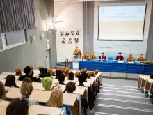 Władze Rektorzy i Dziekani