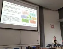 Warsztaty „Toksyczne sinice i glony wokół nas” prowadzone przez dr Agatę Błaszczyk 