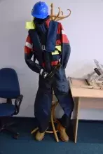 f
